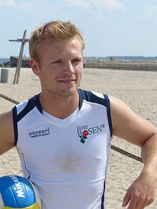 Niklas Osterloh als Paul Wiedmann